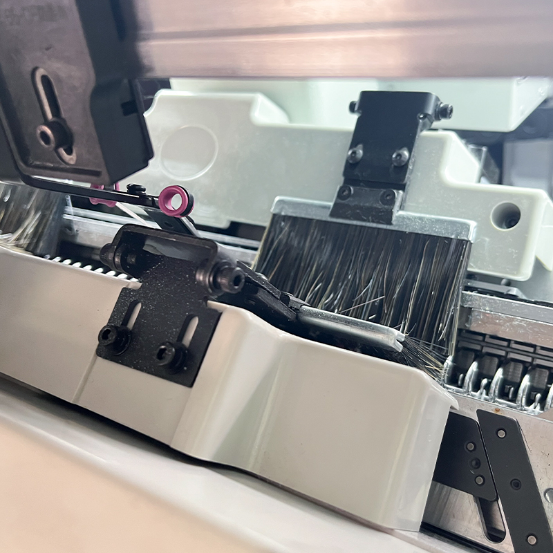 Máquina para tejer mantas-B2100、B2100(2,5G)