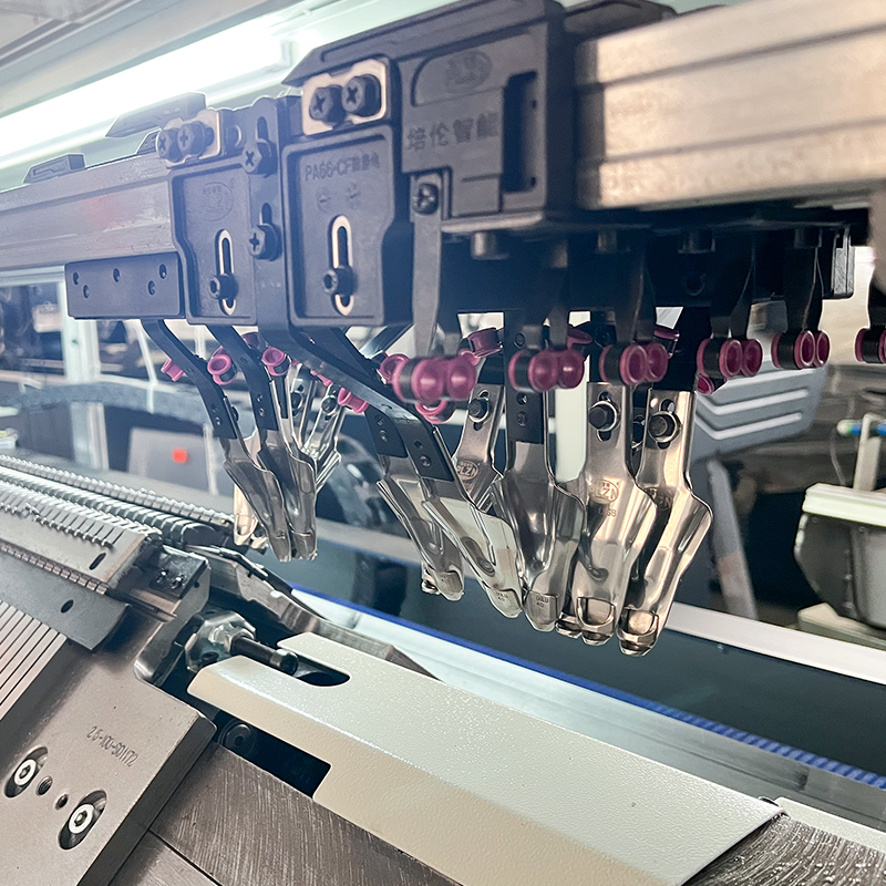 Máquina para tejer mantas-B2100、B2100(2,5G)