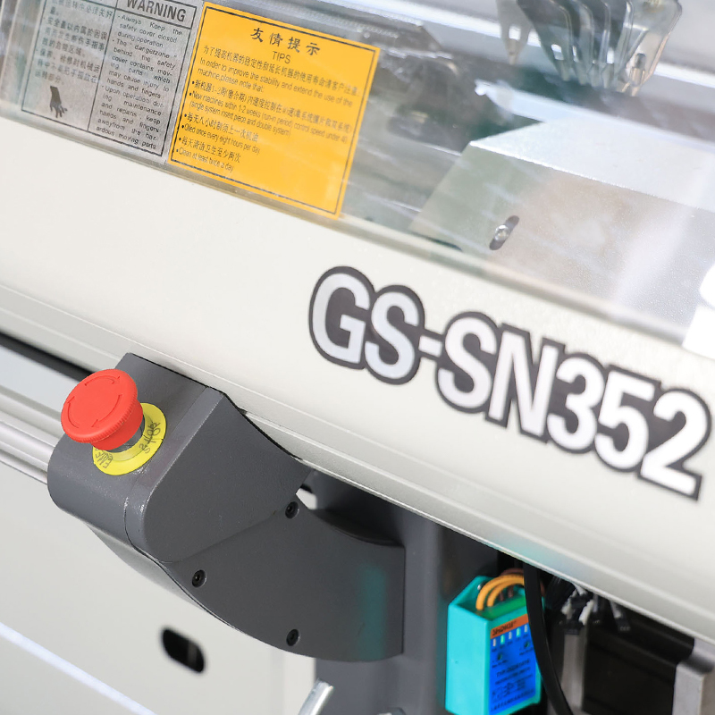 Máquina de tejer suéter económica de 52 pulgadas con tres sistemas y funciones completas GS-SN352
